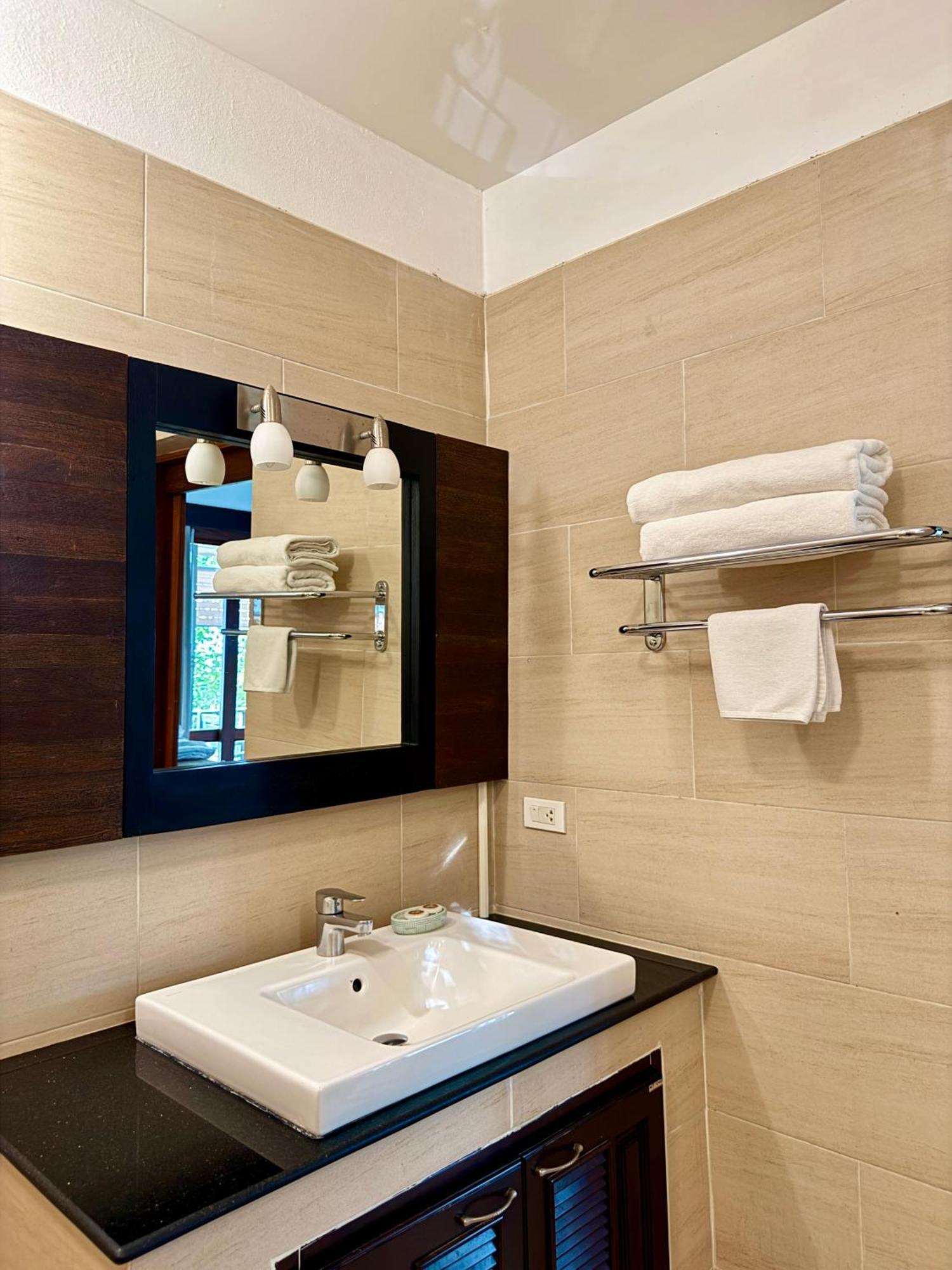 Ocean View Mini-Villa Wok Tum Екстер'єр фото